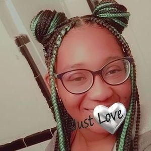 Meet your Posher, Sha